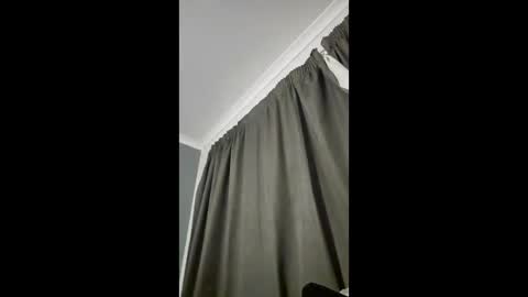 sexygirthycock online show from March 6, 11:09 am