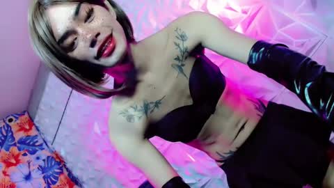 sexyhotbabe18 online show from February 28, 7:25 pm