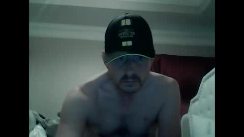 Big Cock Big Load Jerking off for your pleasure online show from April 19, 9:39 pm