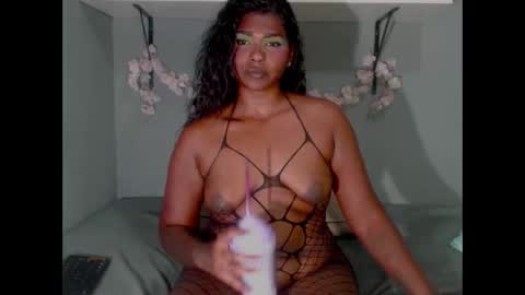 SexyKitten147 online show from October 31, 9:15 pm