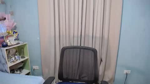 Call me Bea  online show from November 4, 8:26 am