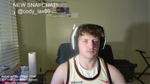 sexylax69 online show from May 10, 12:39 am