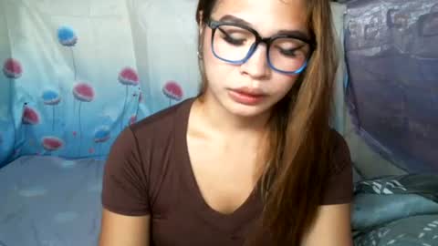 Laylia3 online show from June 20, 7:03 am