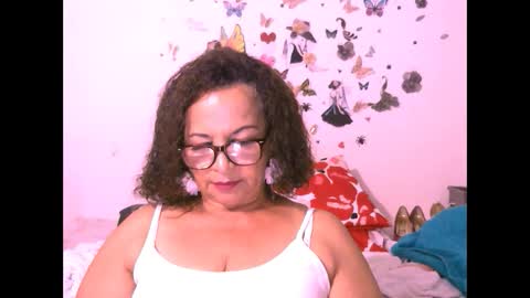 Snapshot of sexylilith421 chatting on January 11, 3:13 am Sexy Lilith online show from January 11, 3:13 am