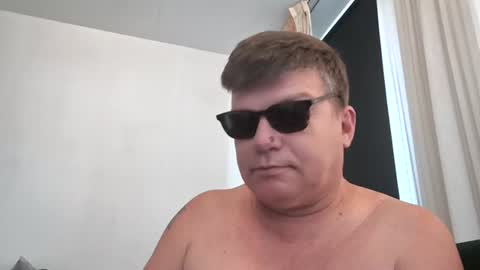 sexymaikel69 online show from June 27, 9:48 am