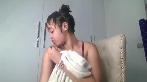 mel online show from March 6, 8:41 pm