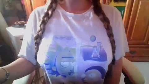 Snapshot of sexymisss24 chatting on September 23, 1:38 pm sexymisss24 online show from September 23, 1:38 pm