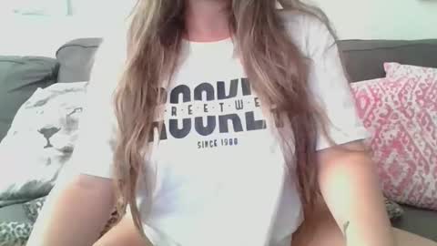 Snapshot of sexymisss24 chatting on September 12, 11:45 am sexymisss24 online show from September 12, 11:45 am