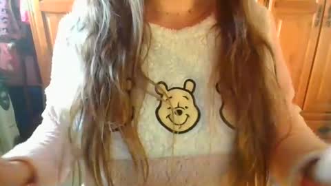 Snapshot of sexymisss24 chatting on March 3, 2:28 pm sexymisss24 online show from March 3, 2:28 pm