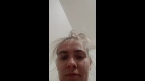 sexymomma1998 online show from May 13, 1:59 am