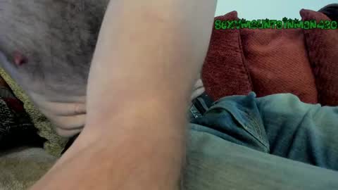 Sexymountainman420 online show from May 15, 2:09 am