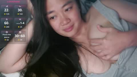 sexypenguin13 online show from April 28, 7:45 am