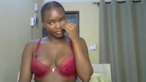 Lee online show from March 11, 12:17 pm