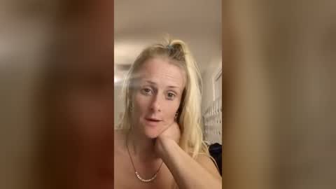 sexysavy79 online show from July 1, 3:37 am