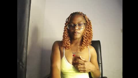 Darkskinned Rae online show from April 10, 10:58 pm