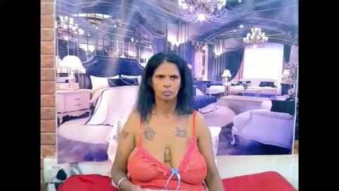 sexyva4u2luv online show from May 15, 7:10 pm