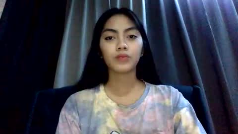 Xenaaa online show from November 3, 8:04 am