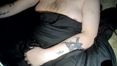 no face online show from November 19, 8:46 am