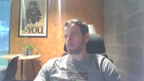 shad0w_hunter online show from December 2, 1:41 pm