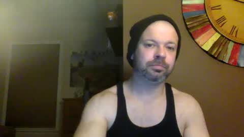 Snapshot of shadyyyyyy7 chatting on December 8, 5:39 am Shady online show from December 8, 5:39 am