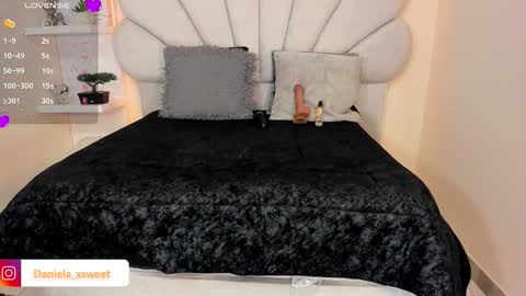 shairytovar online show from October 24, 7:20 am