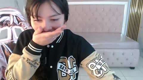 Shalon  online show from March 1, 1:07 pm