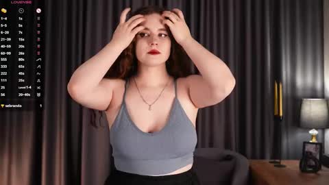 Maya3 online show from October 25, 3:23 pm