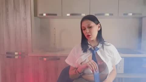 Kim online show from February 20, 10:48 pm