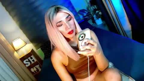 MISS SHANE online show from December 2, 10:19 pm