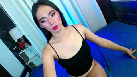 MISS SHANE online show from March 3, 8:00 pm