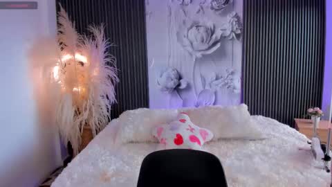 ShaniaDaniels online show from March 8, 9:08 pm