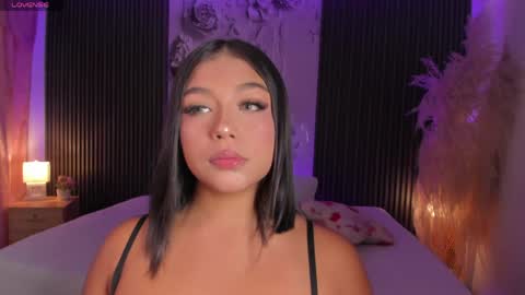 ShaniaDaniels online show from April 8, 10:46 pm