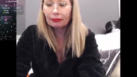 Shannon07 online show from January 6, 4:16 am