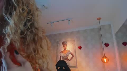 Shantal online show from February 23, 11:01 am