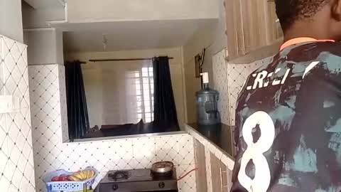 Snapshot of sharmly chatting on December 3, 11:07 am Sharmly online show from December 3, 11:07 am