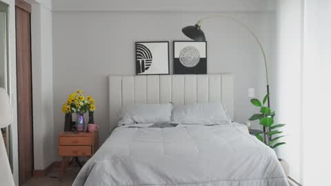 sharon baker online show from February 4, 6:27 pm