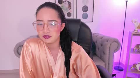 sharon_breezee online show from February 8, 6:50 am