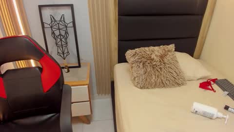 M A G N O  online show from March 19, 2:00 pm