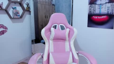 Sharon online show from March 10, 10:35 pm