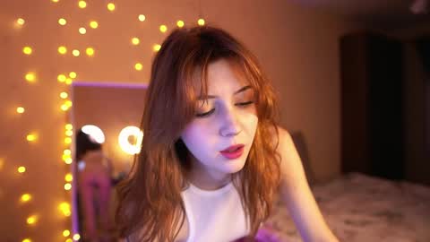 Snapshot of shawty_girl_ chatting on February 5, 7:10 pm Sonya online show from February 5, 7:10 pm