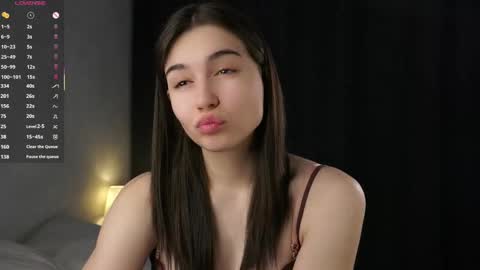 Tessa online show from April 19, 2:56 am