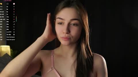 Tessa online show from May 13, 2:43 am