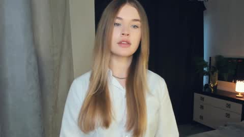 Violet online show from December 23, 6:55 am