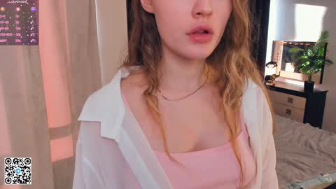 Violet online show from January 6, 10:02 am