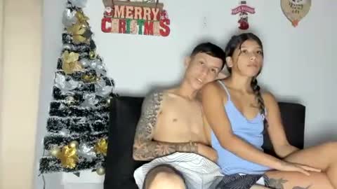 sheilanyarturo online show from December 4, 11:15 pm