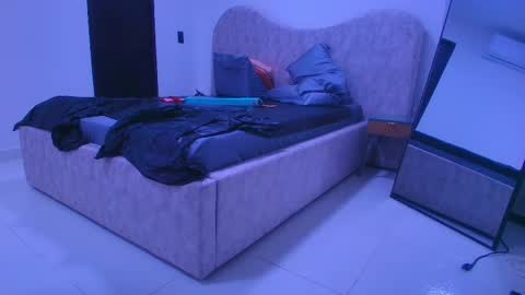 Shelsy online show from December 1, 12:03 pm