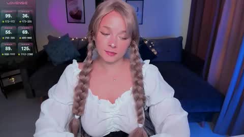 Snapshot of sherill_brill chatting on October 2, 3:11 pm Sheril online show from October 2, 3:11 pm