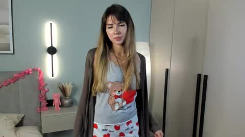 Diana online show from March 25, 8:15 pm