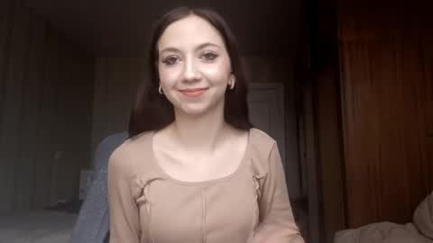 Lisa online show from December 5, 8:24 am