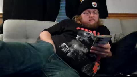 shifty885 online show from January 8, 10:15 pm